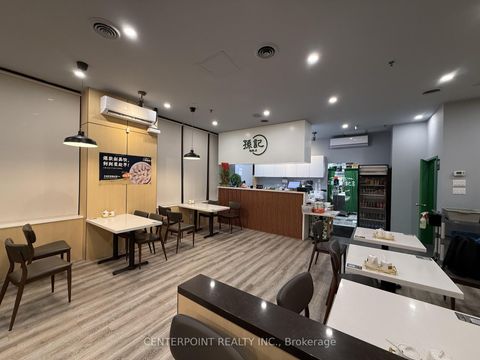 Photo 5 at 25 Spring Garden Avenue, Willowdale East, Toronto