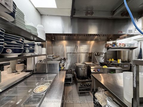 Photo 12 at 25 Spring Garden Avenue, Willowdale East, Toronto