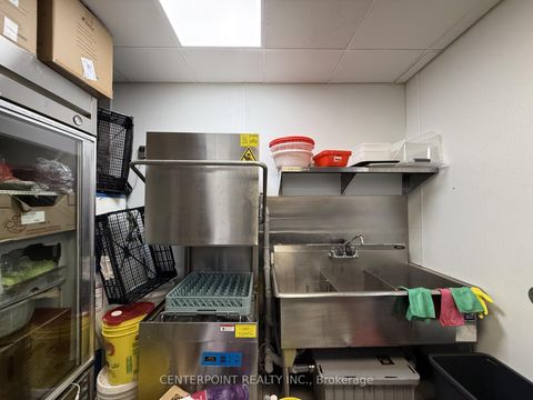 Photo 16 at 25 Spring Garden Avenue, Willowdale East, Toronto