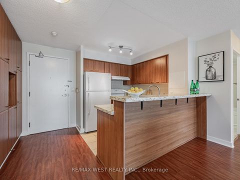 Photo 6 at 2509 - 36 Lee Centre Drive, Woburn, Toronto