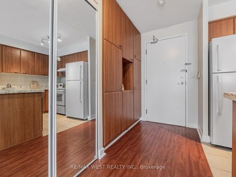 Photo 13 at 2509 - 36 Lee Centre Drive, Woburn, Toronto