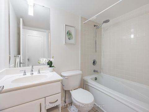 Photo 17 at 2509 - 36 Lee Centre Drive, Woburn, Toronto