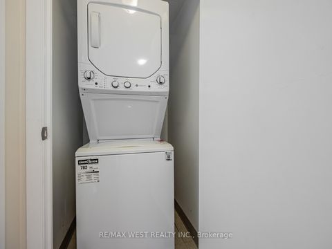 Photo 23 at 2509 - 36 Lee Centre Drive, Woburn, Toronto