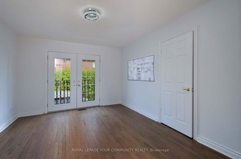 Photo 33 at 182 Oxford Street, Mill Pond, Richmond Hill