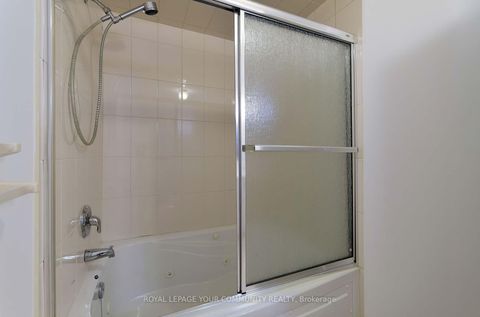 Photo 40 at 182 Oxford Street, Mill Pond, Richmond Hill