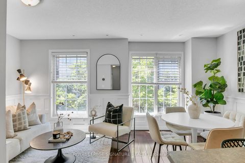 Photo 3 at 627 - 3 Everson Drive, Willowdale East, Toronto