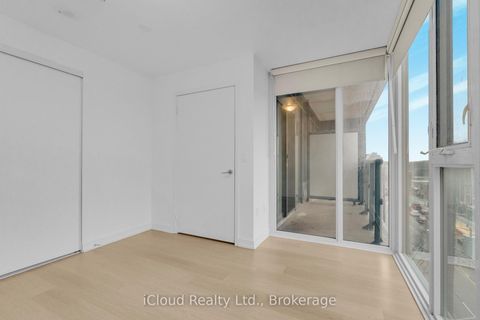 Photo 25 at 519 - 859 The Queensway, Queensway, Toronto