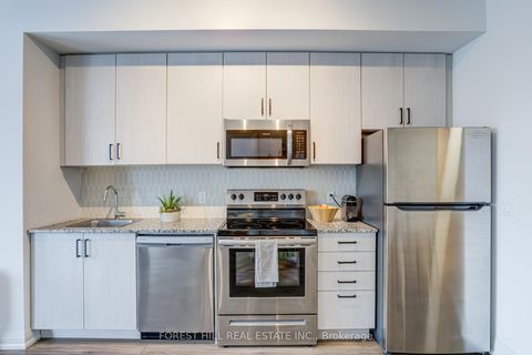 Photo 10 at 304 - 10 Meadowglen Place, Woburn, Toronto