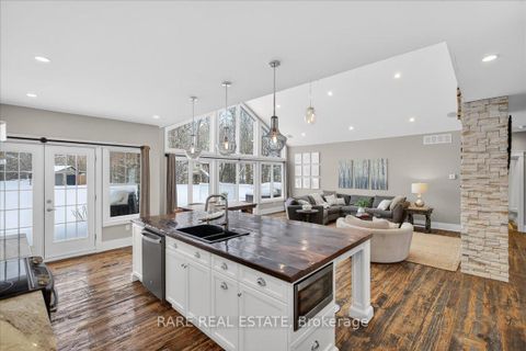 Photo 13 at 2957 3/4 Sunnidale Side Road, Rural Clearview, Clearview