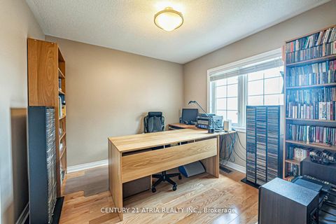 Photo 29 at 40 Nottingham Drive, Westbrook, Richmond Hill