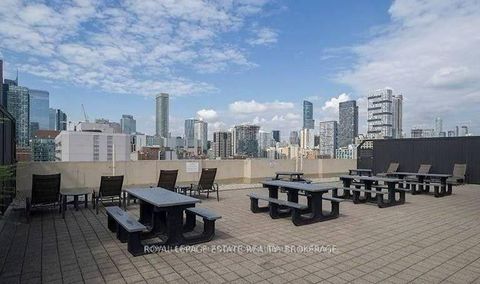 Photo 3 at 156 - 313 Richmond Street E, Moss Park, Toronto