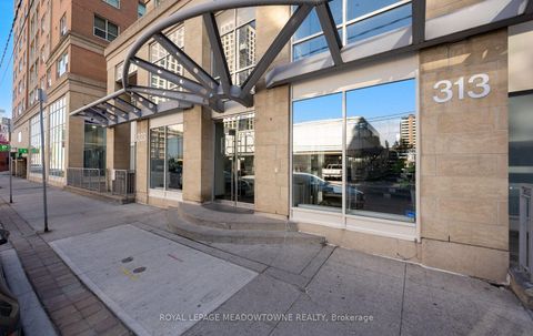 Photo 8 at 156 - 313 Richmond Street E, Moss Park, Toronto