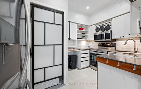 Photo 17 at 156 - 313 Richmond Street E, Moss Park, Toronto