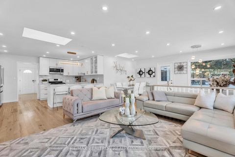 Photo 14 at 66 Lakeland Crescent, Oak Ridges Lake Wilcox, Richmond Hill