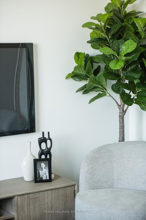 Photo 9 at 3 - 1499 O'Connor Drive, Parkview, Toronto