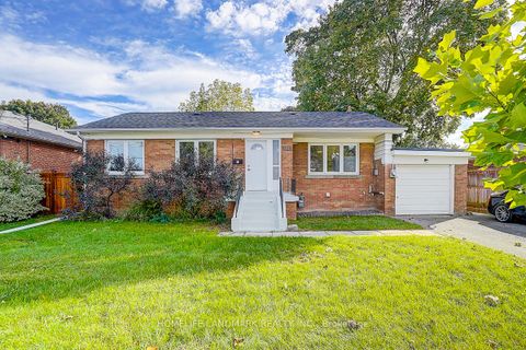 Photo 0 at 181 Searle Avenue, Bathurst Manor, Toronto