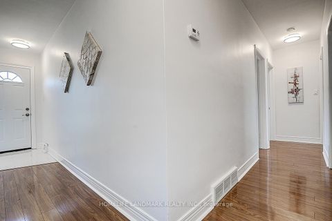 Photo 16 at 181 Searle Avenue, Bathurst Manor, Toronto