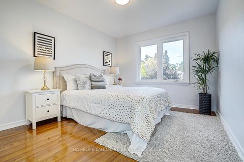 Photo 17 at 181 Searle Avenue, Bathurst Manor, Toronto