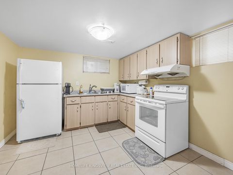 Photo 27 at 94 Silverstone Drive, Jamestown, Toronto