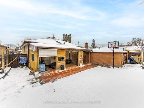 Photo 32 at 94 Silverstone Drive, Jamestown, Toronto