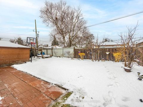 Photo 34 at 94 Silverstone Drive, Jamestown, Toronto