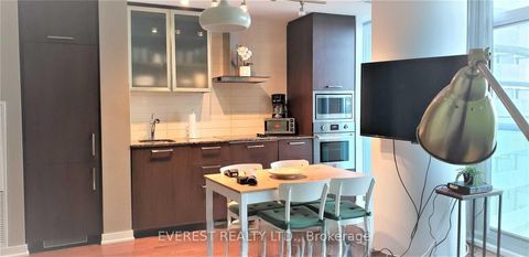 Photo 4 at 3308 - 14 York Street, Waterfront Communities C1, Toronto