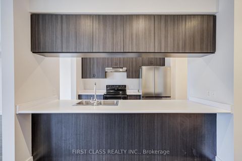 Photo 6 at 52 Helliwell Crescent, Rural Richmond Hill, Richmond Hill