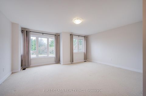 Photo 13 at 52 Helliwell Crescent, Rural Richmond Hill, Richmond Hill