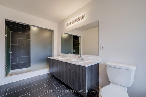 Photo 19 at 52 Helliwell Crescent, Rural Richmond Hill, Richmond Hill