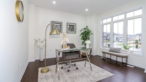 Photo 2 at 1691 Corsal Court, Rural Innisfil, Innisfil