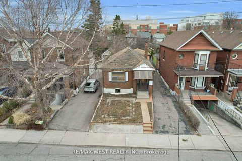 Photo 1 at 661 Beresford Avenue, Bloor West Village, Toronto