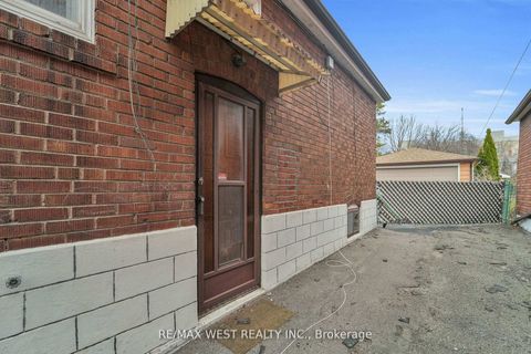 Photo 21 at 661 Beresford Avenue, Bloor West Village, Toronto