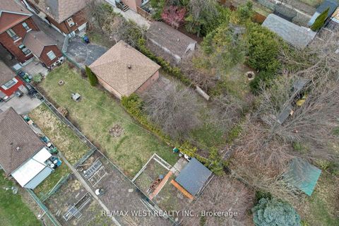 Photo 23 at 661 Beresford Avenue, Bloor West Village, Toronto