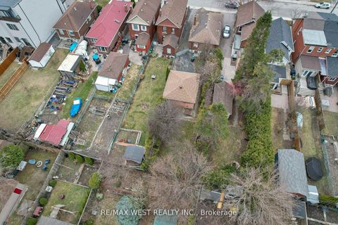 Photo 24 at 661 Beresford Avenue, Bloor West Village, Toronto