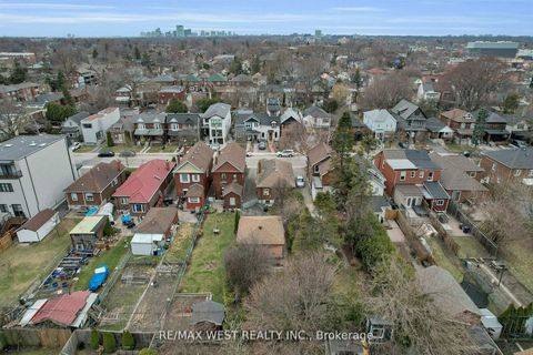 Photo 25 at 661 Beresford Avenue, Bloor West Village, Toronto