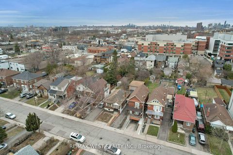 Photo 33 at 661 Beresford Avenue, Bloor West Village, Toronto