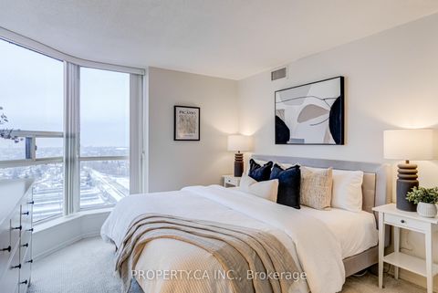 Photo 8 at 1516 - 2460 Eglinton Avenue E, Eglinton East, Toronto