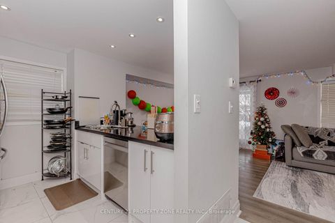 Photo 7 at 13 White Elm Road, Holly, Barrie