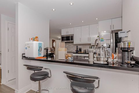 Photo 8 at 13 White Elm Road, Holly, Barrie