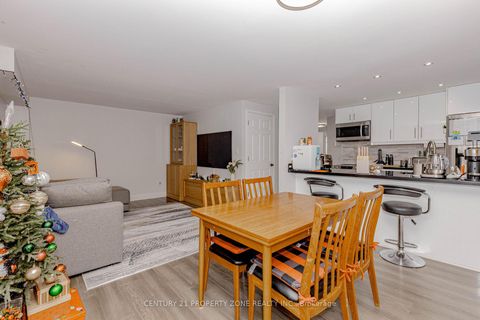 Photo 15 at 13 White Elm Road, Holly, Barrie