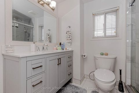 Photo 32 at 13 White Elm Road, Holly, Barrie