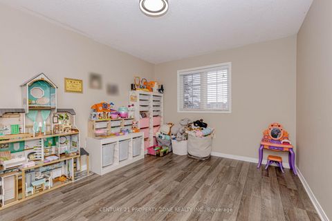 Photo 35 at 13 White Elm Road, Holly, Barrie