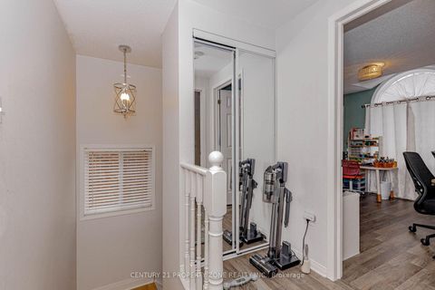 Photo 37 at 13 White Elm Road, Holly, Barrie