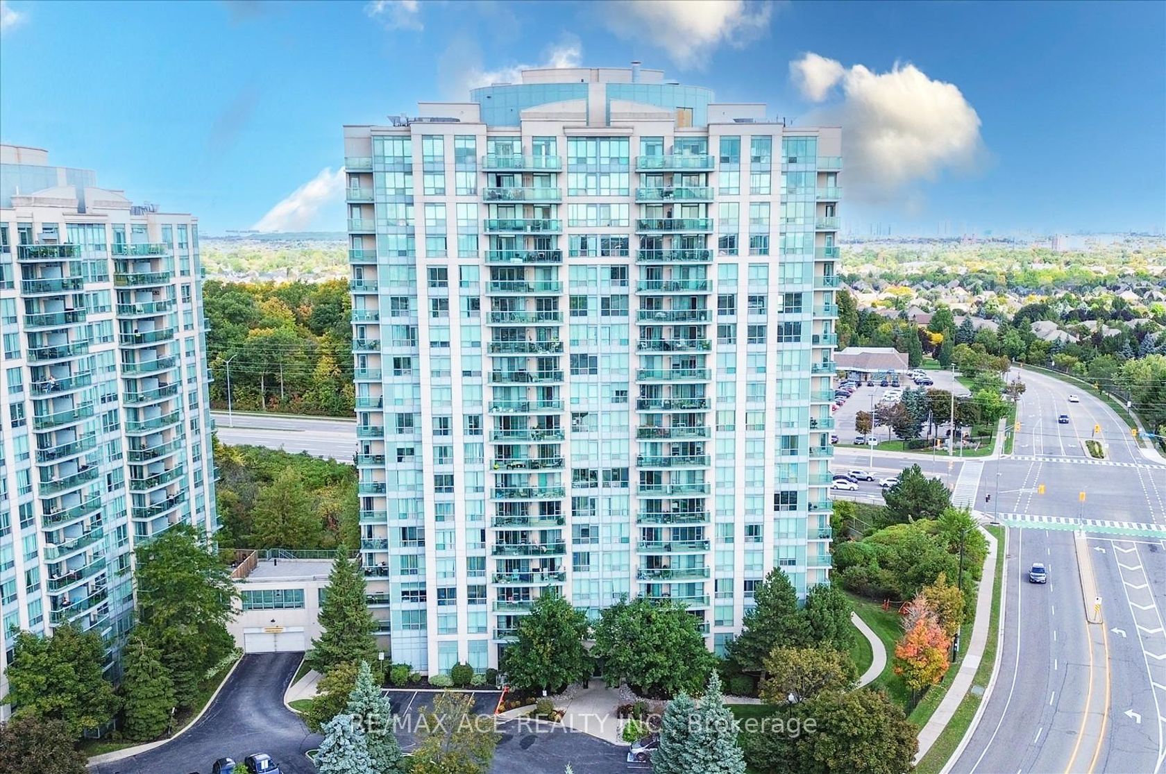 1803 - 2545 Erin Centre Boulevard, Central Erin Mills, Mississauga 