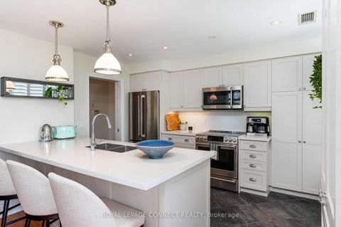 Photo 6 at 403 - 1101 Leslie Street, Don Mills, Toronto