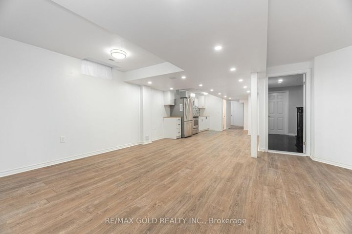 Photo 26 at 15 Oakhaven Road, Bram East, Brampton