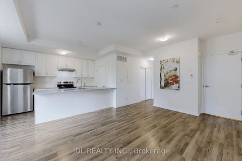 Photo 9 at 112 - 370 D Red Maple Road, Langstaff, Richmond Hill