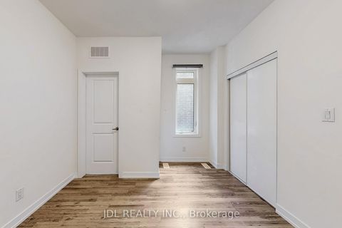 Photo 22 at 112 - 370 D Red Maple Road, Langstaff, Richmond Hill