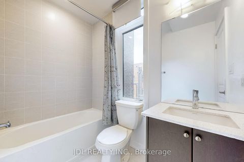 Photo 24 at 112 - 370 D Red Maple Road, Langstaff, Richmond Hill