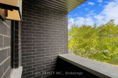 Photo 26 at 112 - 370 D Red Maple Road, Langstaff, Richmond Hill